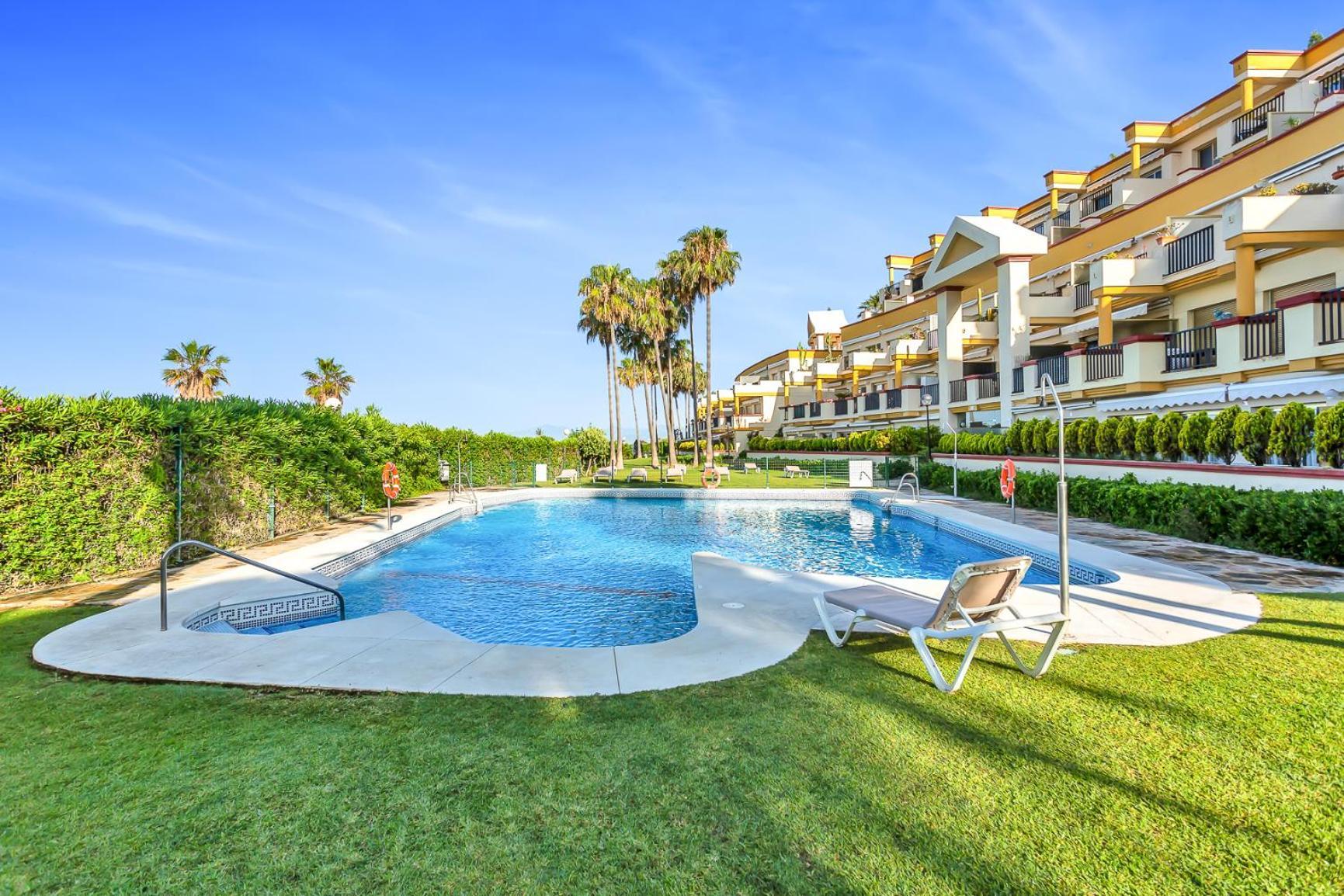 Modern Beach Apartment Romana Playa 723 In Marbella, Elviria 외부 사진