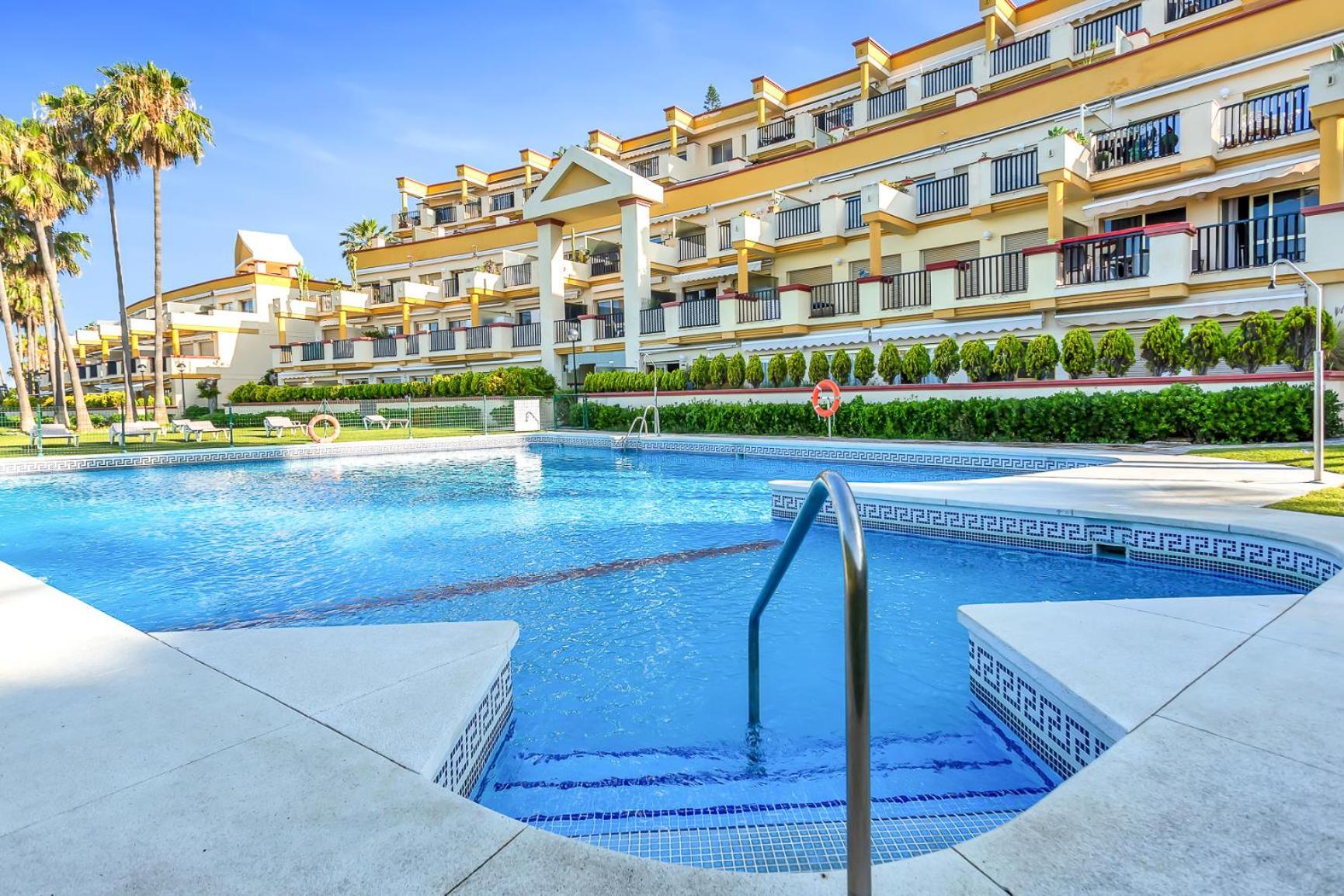 Modern Beach Apartment Romana Playa 723 In Marbella, Elviria 외부 사진